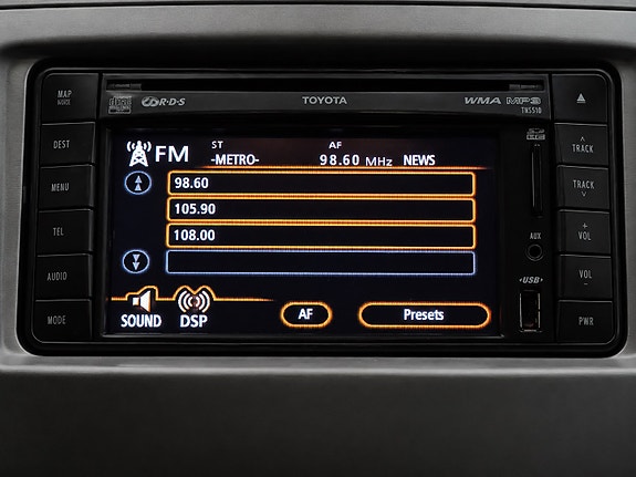 Toyota Avensis 12 of 28