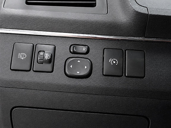 Toyota Avensis 17 of 28