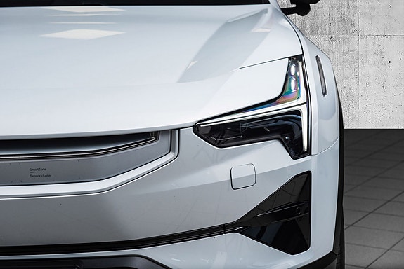 Polestar 3 4 of 25