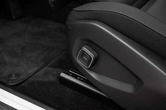 Polestar 3 12 of 27