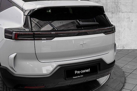 Polestar 3 6 of 27