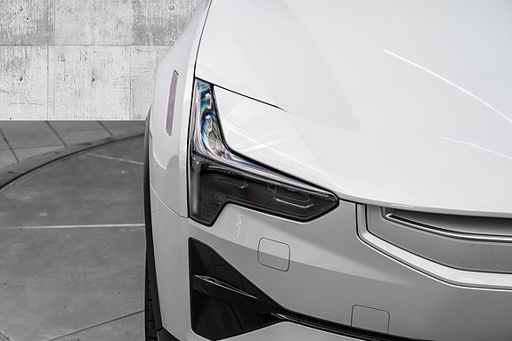 Polestar 3 4 of 27