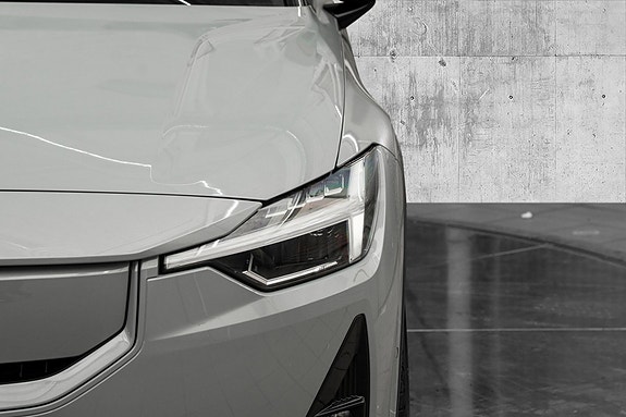 Polestar 2 4 of 26