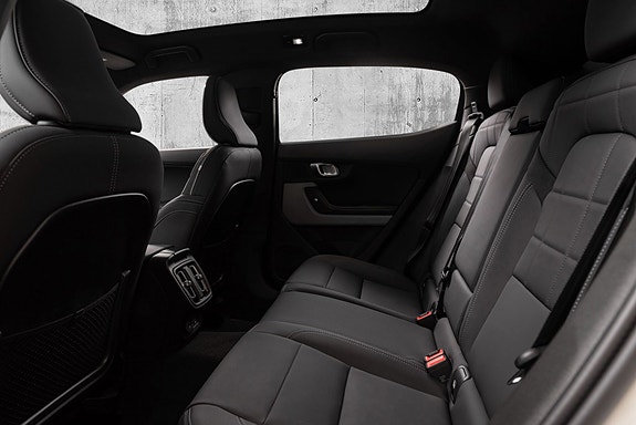 Polestar 2 11 of 27