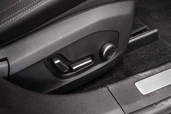 Polestar 4 24 of 27