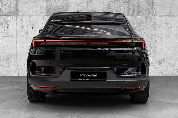 Polestar 4 7 of 27