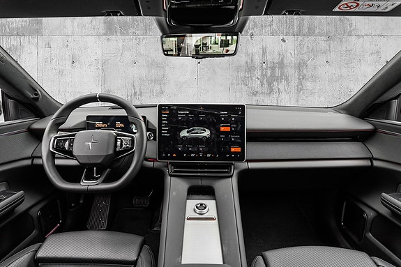 Polestar 4 14 of 27