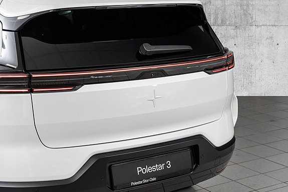 Polestar 3 6 of 29