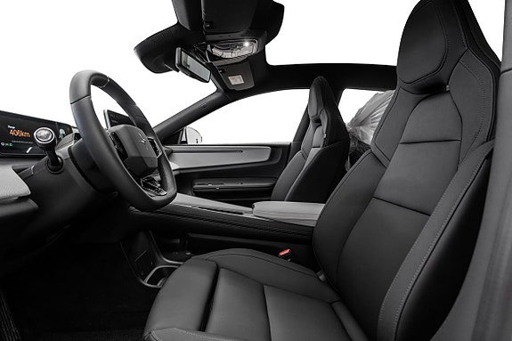 Polestar 4 9 of 21