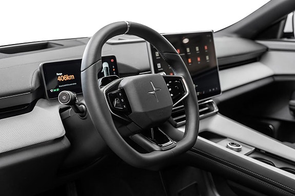 Polestar 4 11 of 21