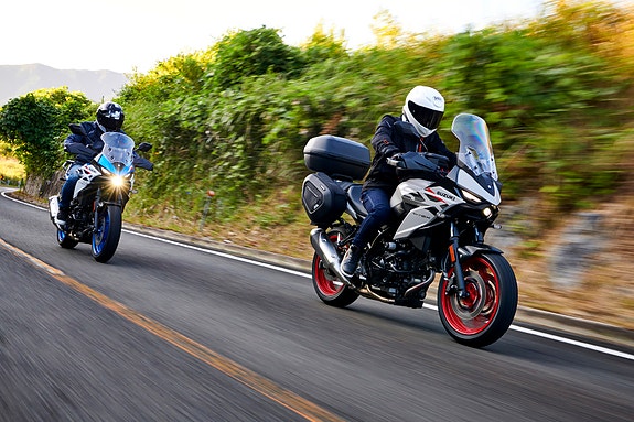 Suzuki Suzuki SV-7GX 13 of 19