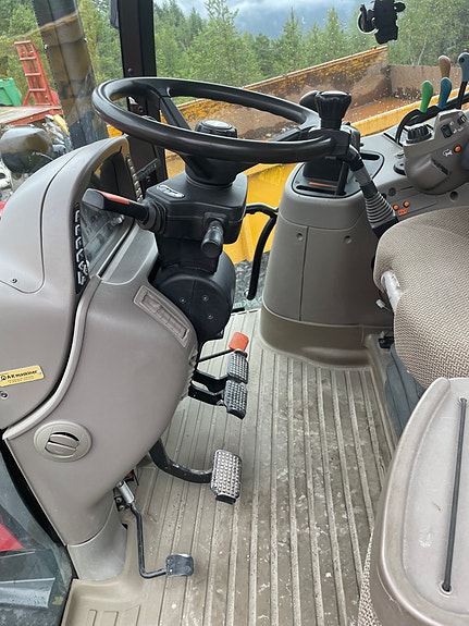 CASE IH Maxum 150 15 of 17