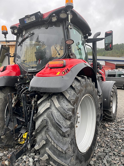 CASE IH Maxum 150 8 of 17