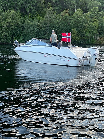 Perfekt daycruiser med utmerkede sjøegenskaper. 4 of 26