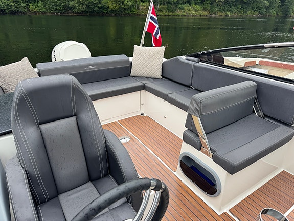 Perfekt daycruiser med utmerkede sjøegenskaper. 22 of 26