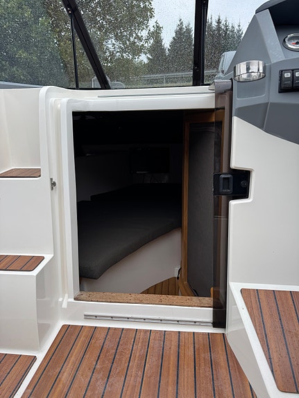 Perfekt daycruiser med utmerkede sjøegenskaper. 18 of 26