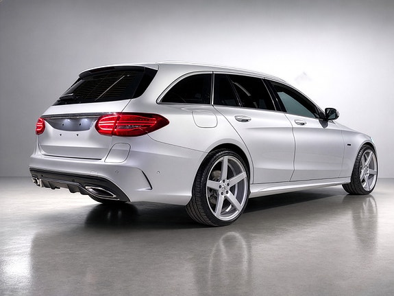 Mercedes-Benz C300 e 6 of 28