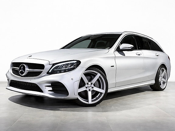 Mercedes-Benz C300 e 3 of 28