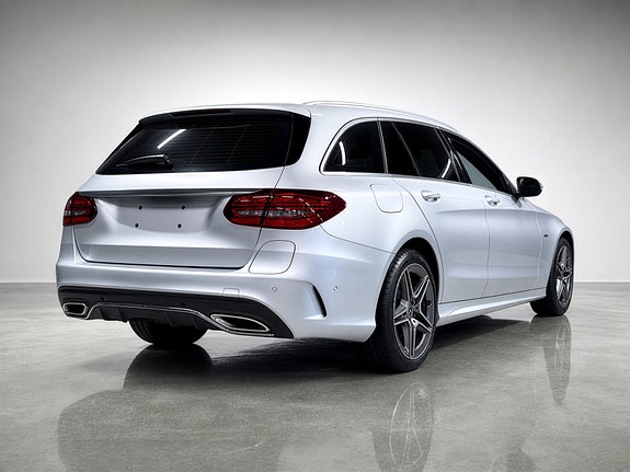 Mercedes-Benz C300 e 7 of 28