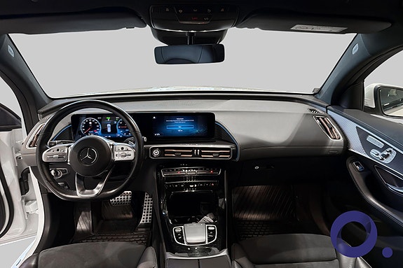 Mercedes-Benz EQC400 14 of 26