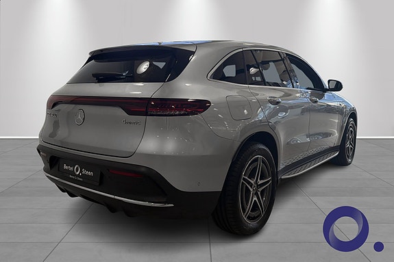 Mercedes-Benz EQC400 22 of 25