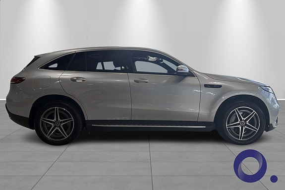 Mercedes-Benz EQC400 23 of 25