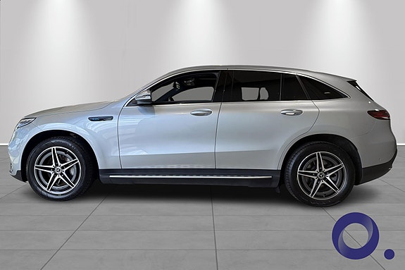 Mercedes-Benz EQC400 12 of 25