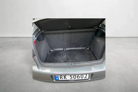 Volkswagen Golf VI 5 of 7