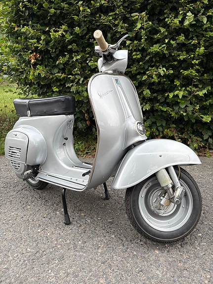 Vespa 50S 15 of 16