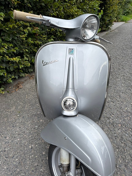 Vespa 50S 3 of 16