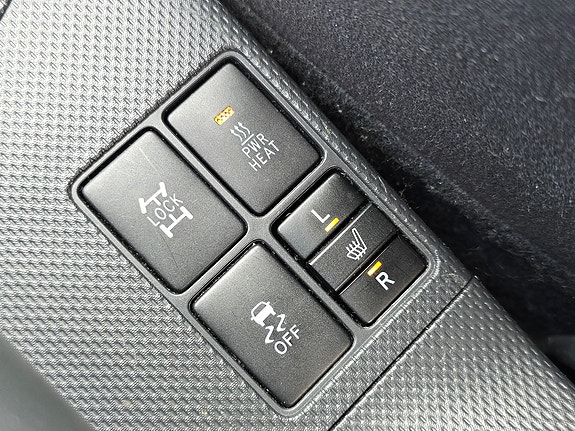 Toyota Urban Cruiser 15 of 24