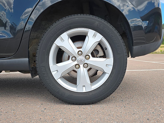 Toyota Urban Cruiser 21 of 24