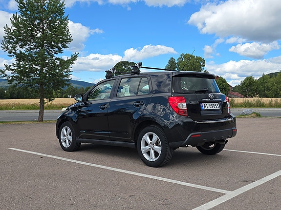 Toyota Urban Cruiser 8 of 24