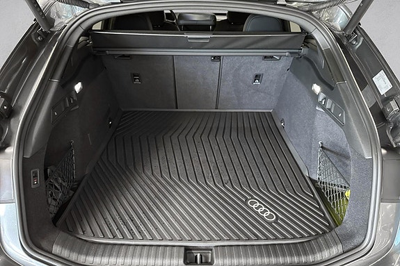 Audi S6 e-tron 18 of 30