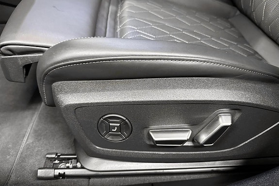 Audi S6 e-tron 21 of 30