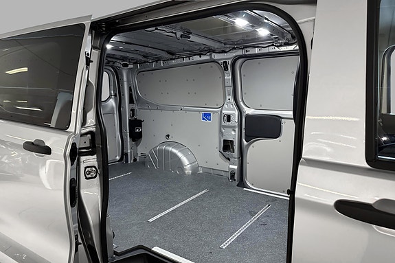 Volkswagen Transporter 17 of 20