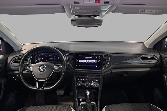 Volkswagen T-Roc 9 of 28