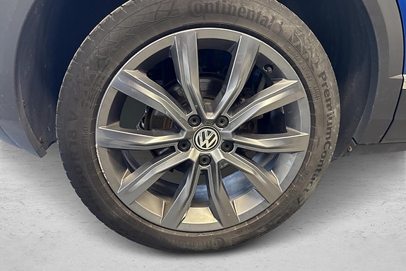 Volkswagen T-Roc 19 of 28