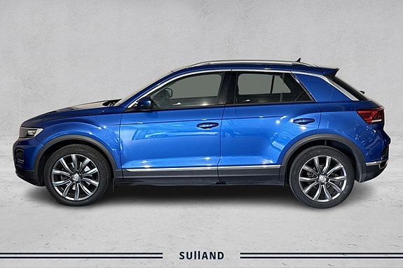 Volkswagen T-Roc 2 of 28