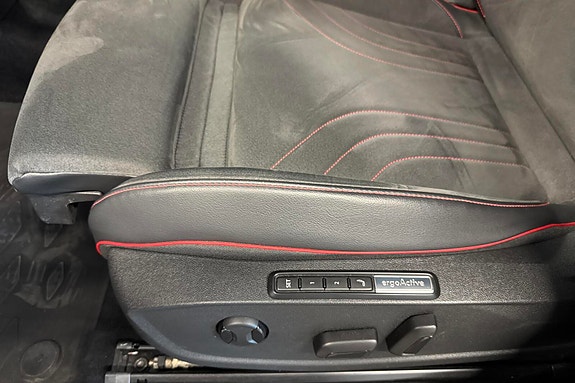 Volkswagen ID.5 GTX 22 of 27