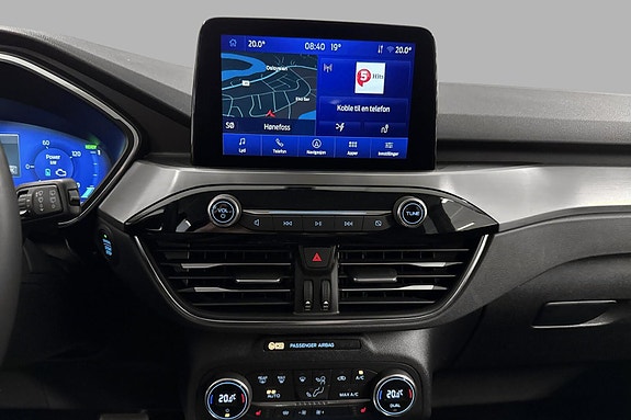 Ford Kuga 13 of 24