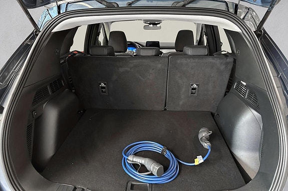 Ford Kuga 18 of 24