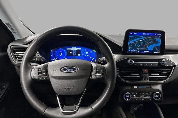 Ford Kuga 11 of 24