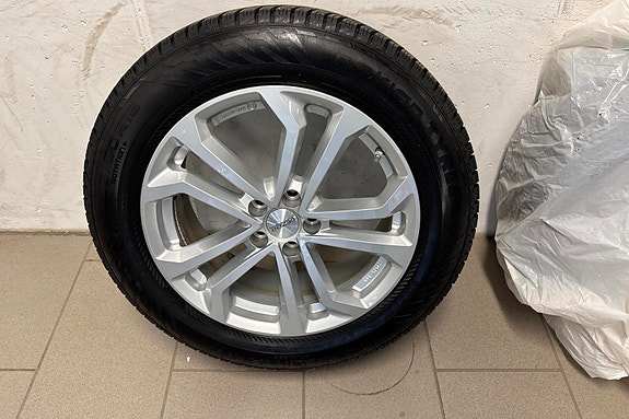 Ford Kuga 20 of 24