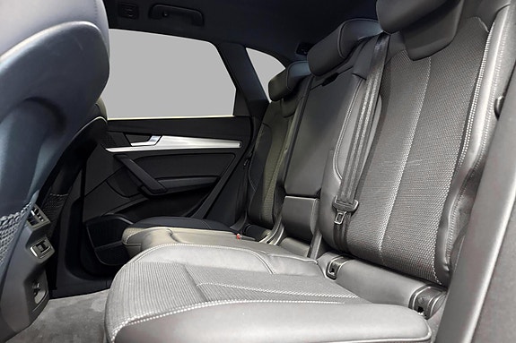 Audi Q5 16 of 30