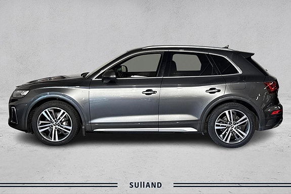 Audi Q5 2 of 30