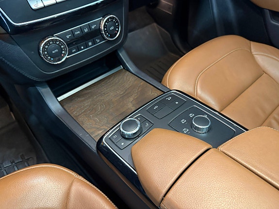 Mercedes-Benz GLE350 d 23 of 30