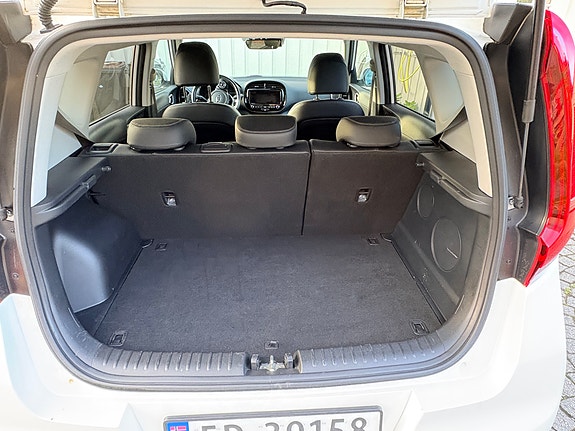 Kia e-Soul 6 of 14