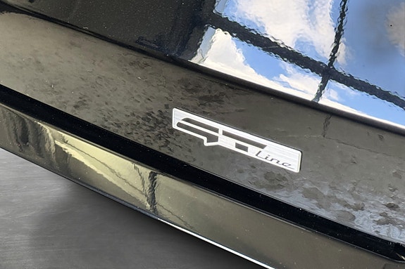 Kia EV9 14 of 30