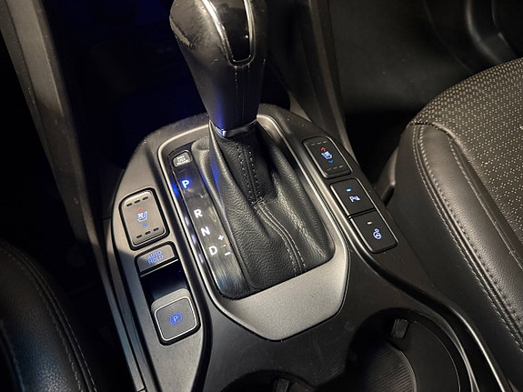 Hyundai Grand Santa Fe 17 of 23